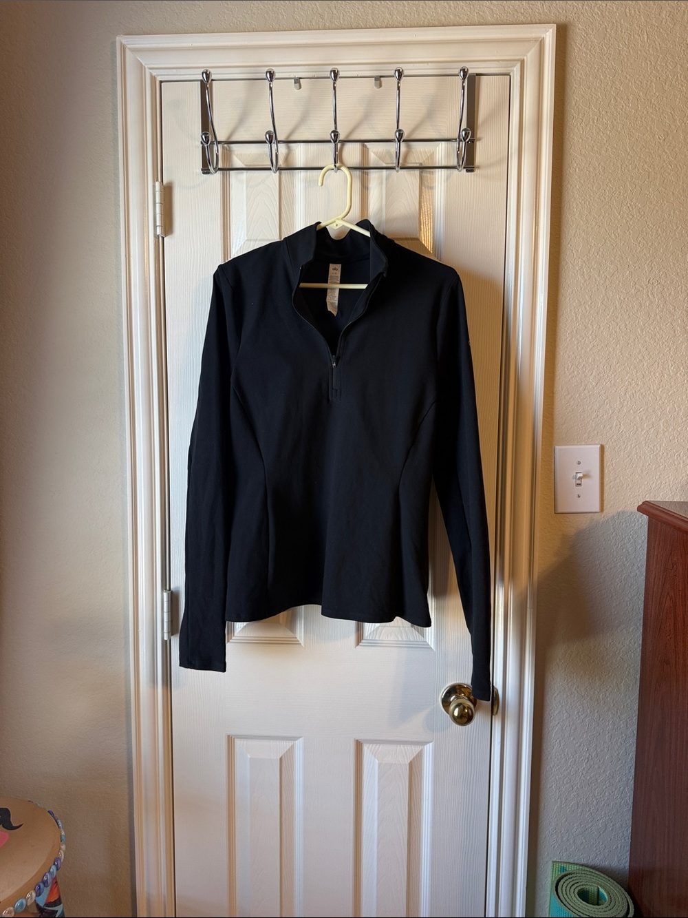 ALO Yoga Black Half-Zip Turtleneck Pullover large - Picture 1 of 3